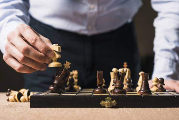 آموزش گام به گام و مقدماتی بازی شطرنج