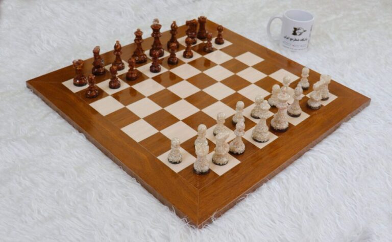 خرید صفحه و مهره شطرنج از باشگاه شطرنج ایران